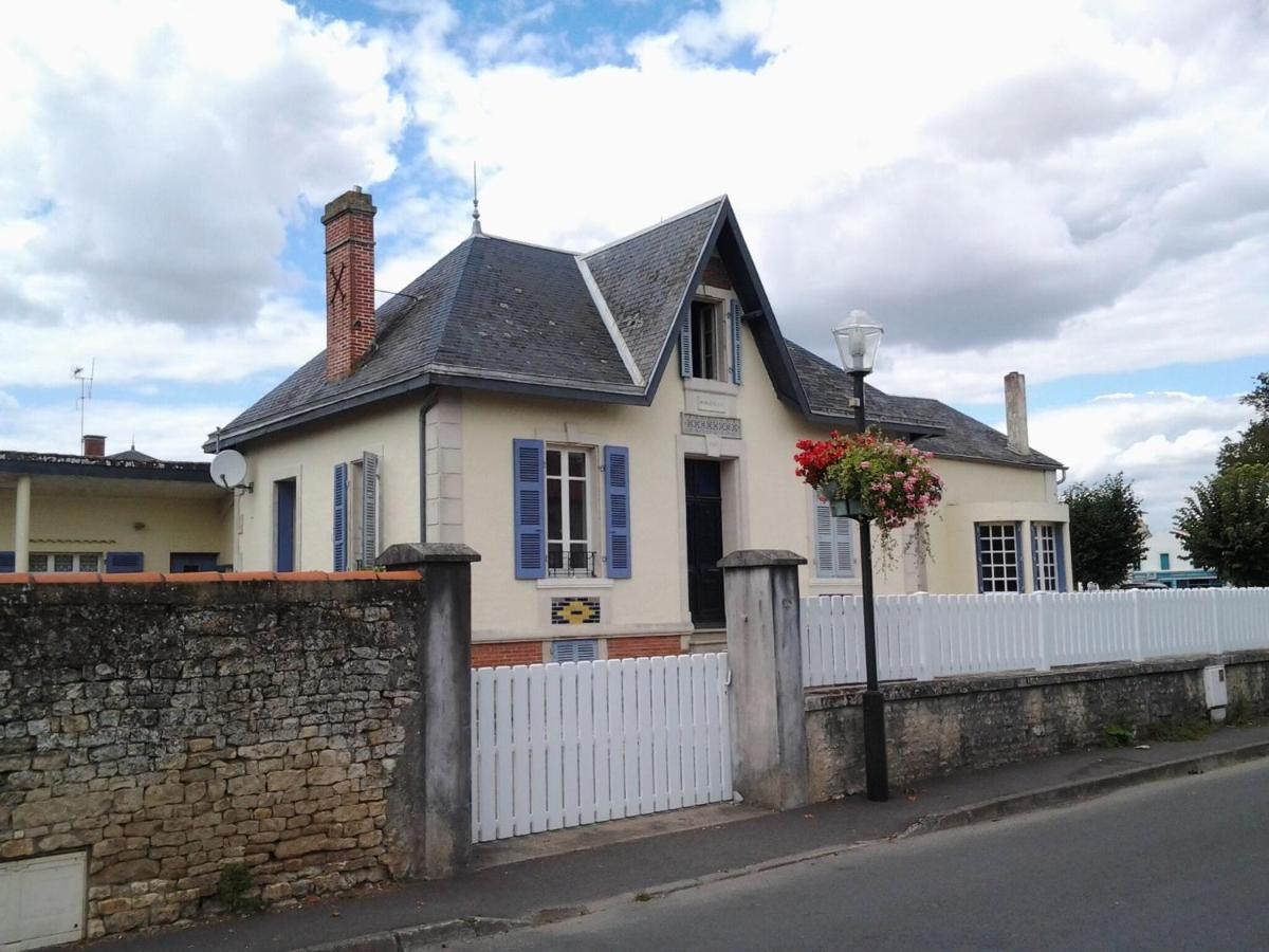 Nalliers  Maison Vuyk מראה חיצוני תמונה